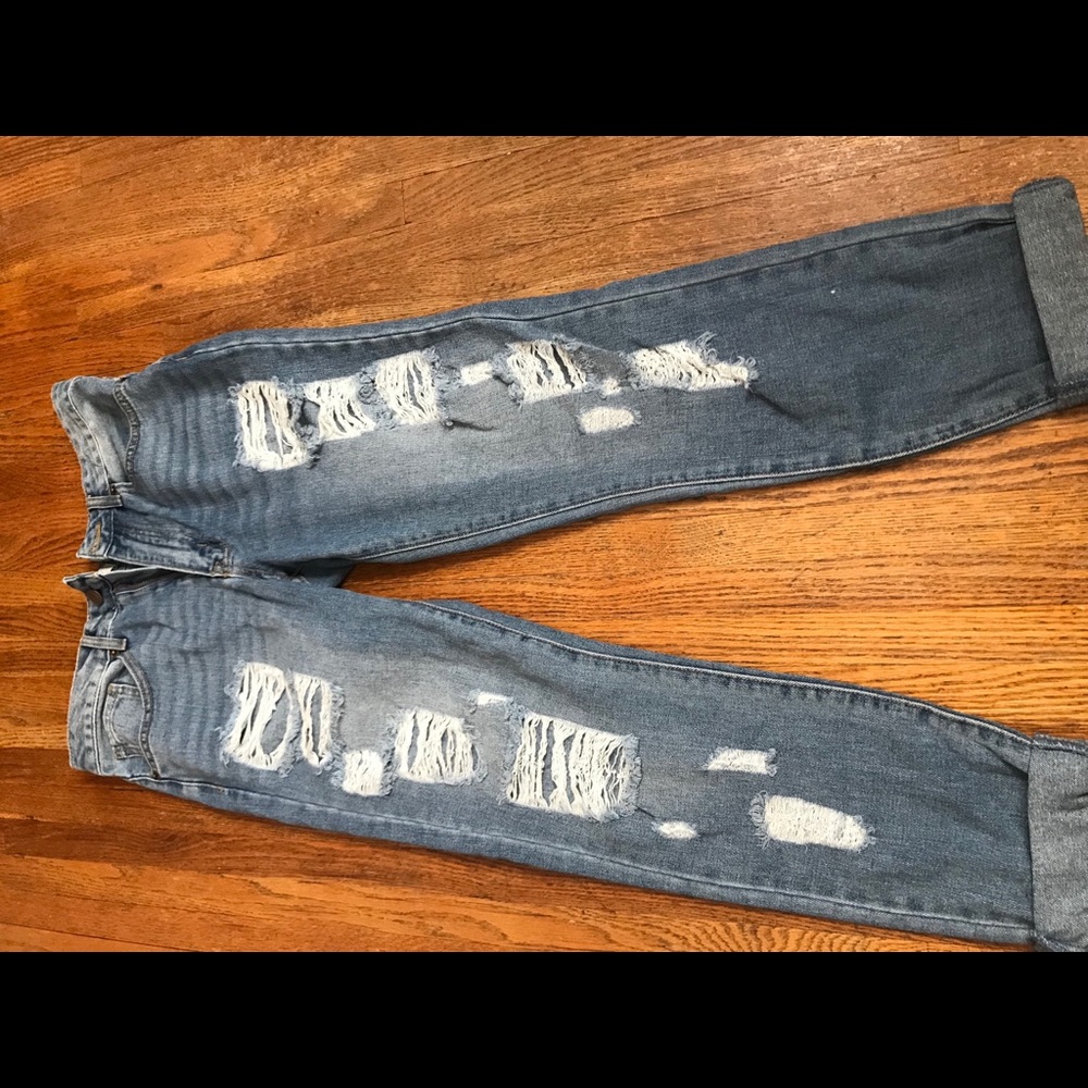 Ripped boyfriend jeans